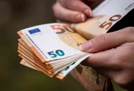 Finanční pomoc s niklem
